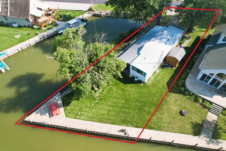4799 E Marina Avenue, Port Clinton, OH 43452 - #2