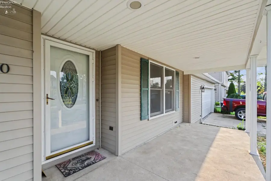 570 Butte, Willard, OH 44890 - #2