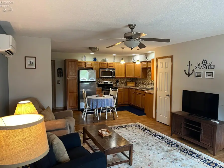 529 Bimini Drive, Sandusky, OH 44870 - #2