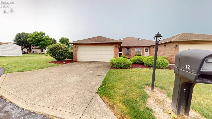 12 Ridgewood, Willard, OH 44890 - #2