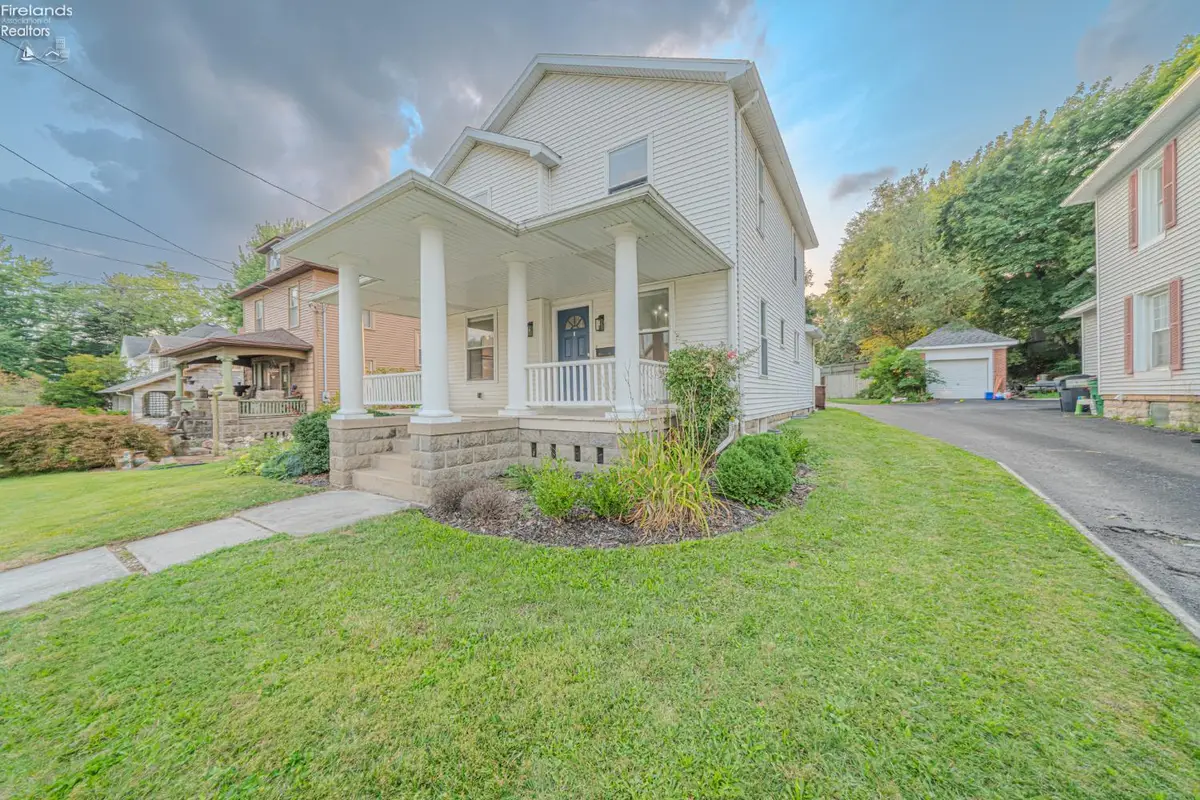 124 Attwood Terrace, Bellevue, OH 44811 - #1