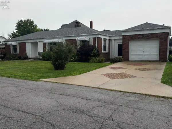 30 Warren Street, Tiffin, OH 44883