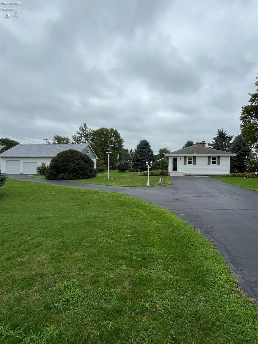 92 W Township Road 1020, Tiffin, OH 44883 - #3