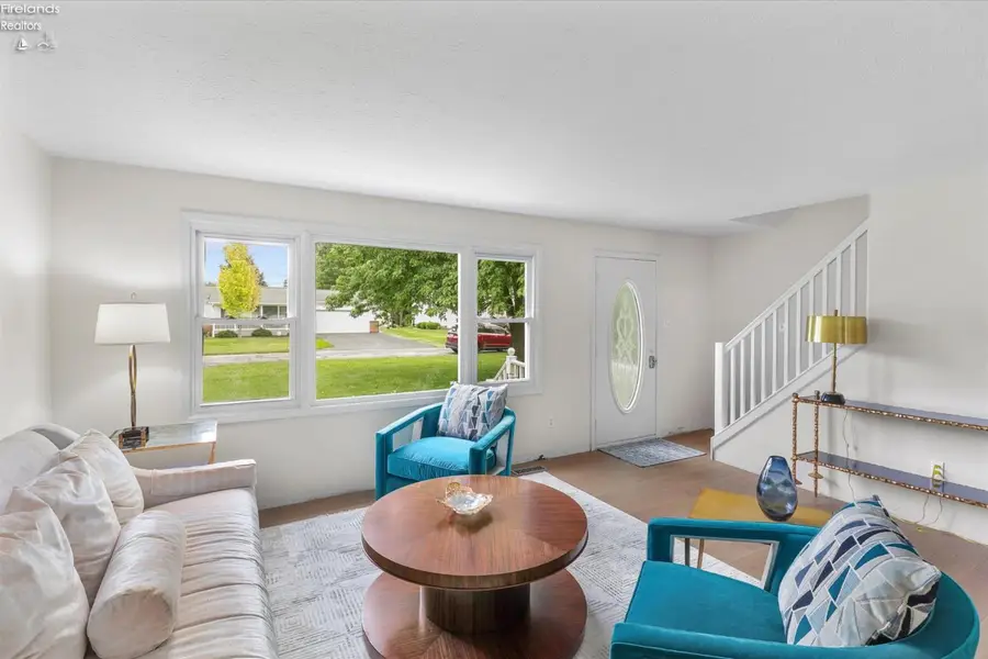 1520 N Ponderosa Drive, Port Clinton, OH 43452 - #3