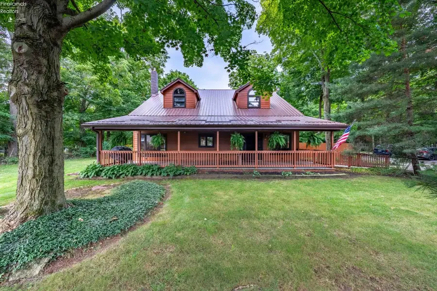 48 Concord Avenue, Put In Bay, OH 43456 - #2