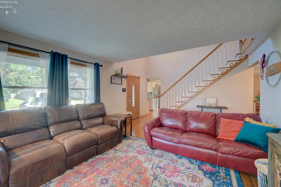 1460 Lexington, Vermilion, OH 44089 - #2