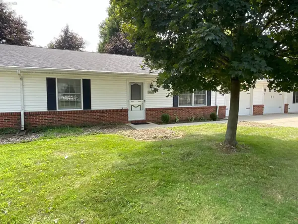 949 Tucker Lane #B, Fremont, OH 43420