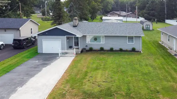 1228 Tucker Road, Fremont, OH 43420