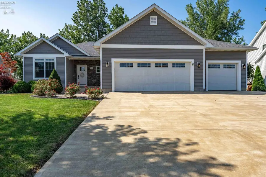 5131 E Blue Teal Drive, Port Clinton, OH 43452 - #3