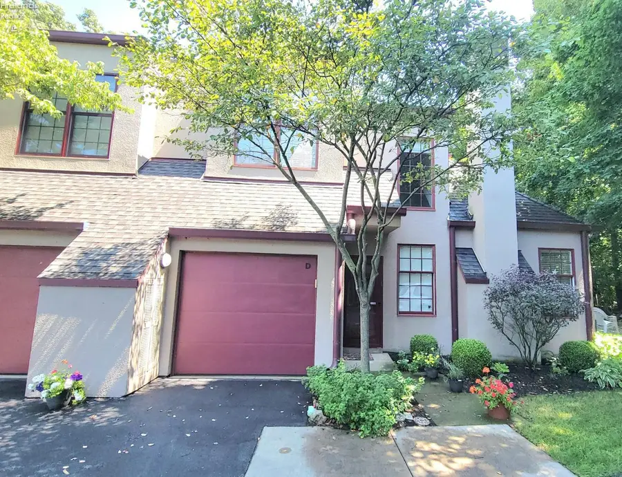 4390 Marin Woods #D, Port Clinton, OH 43452 - #2