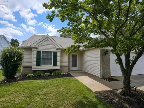 1909 E Waterberry Drive, Huron, OH 44839