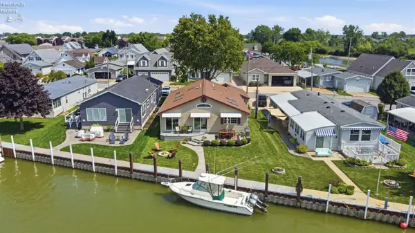 1560 N Compass Avenue, Port Clinton, OH 43452