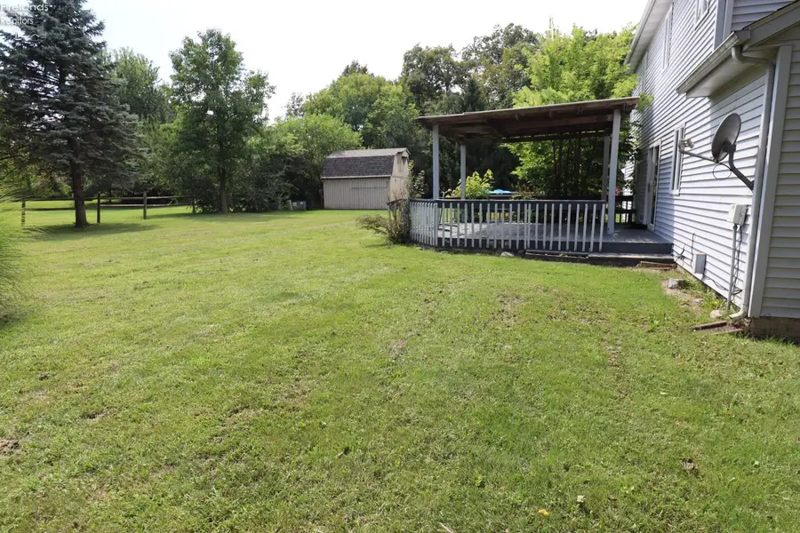 1102 Birchwood Drive, Sandusky, OH 44870 - #3