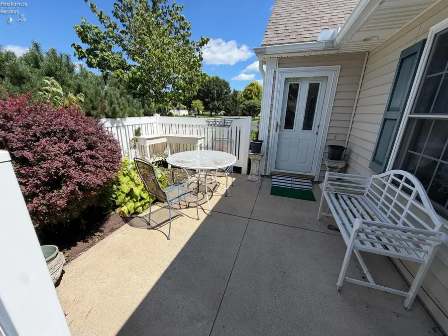 18 Deer Track Trail #A, Norwalk, OH 44857 - #2