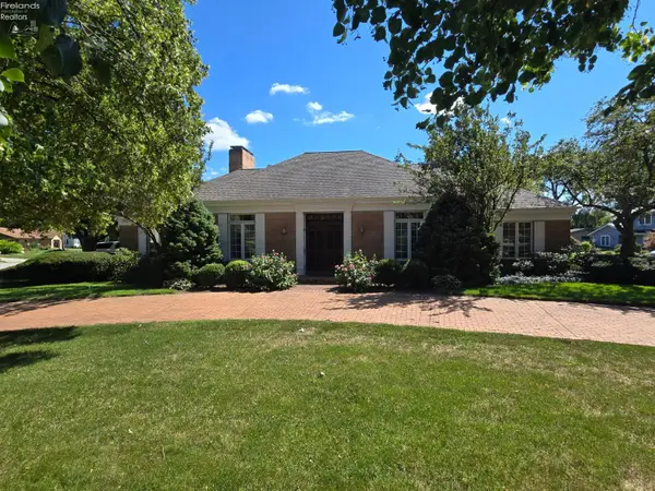 1711 Willow Drive, Sandusky, OH 44870