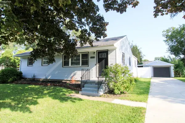 202 W Strub Road, Sandusky, OH 44870
