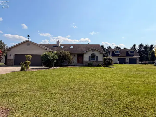 41 W Adams Drive, Fremont, OH 43420