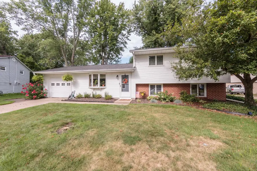 5029 Oakview Drive, Vermilion, OH 44089 - #3