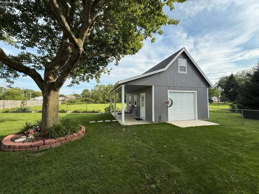 110 Birchwood Drive, Sandusky, OH 44870 - #3