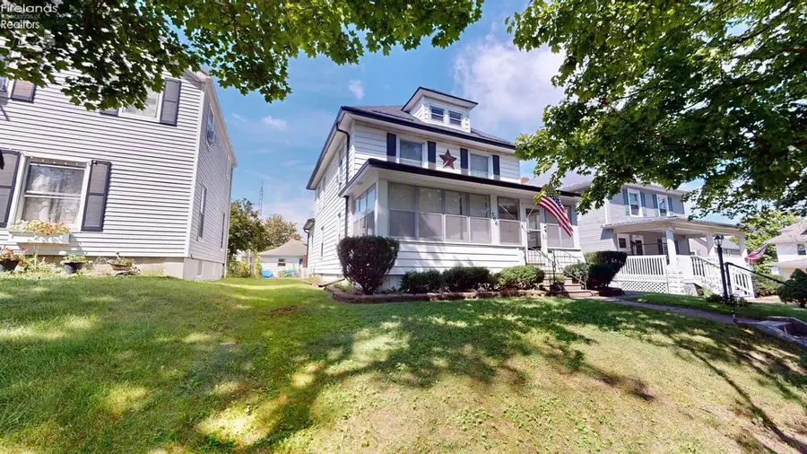 506 Clark Street, Willard, OH 44890 - #2