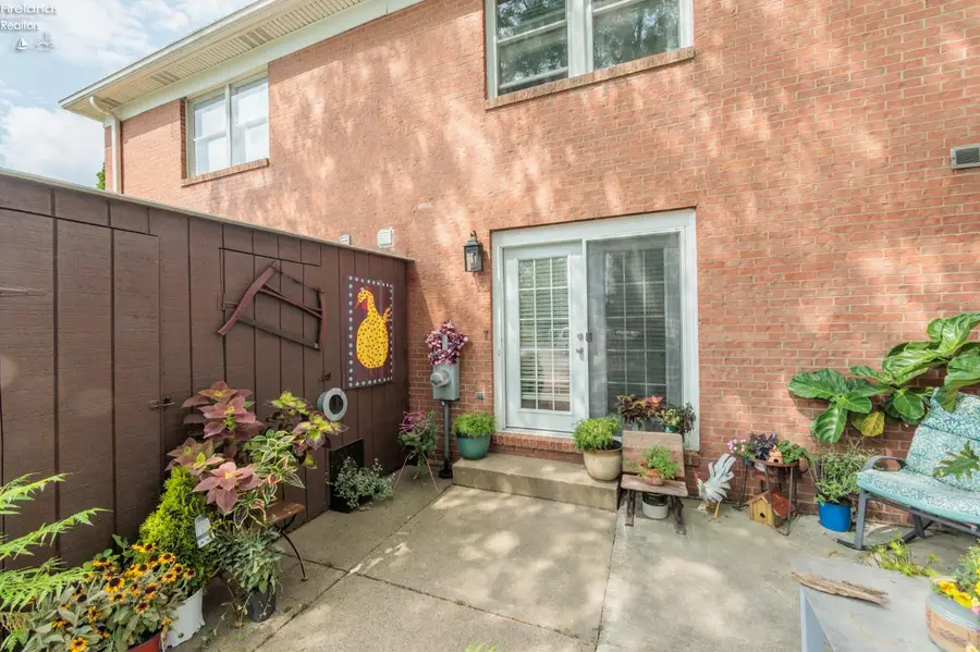 1401 Mckinley Street #A-7, Sandusky, OH 44870 - #2