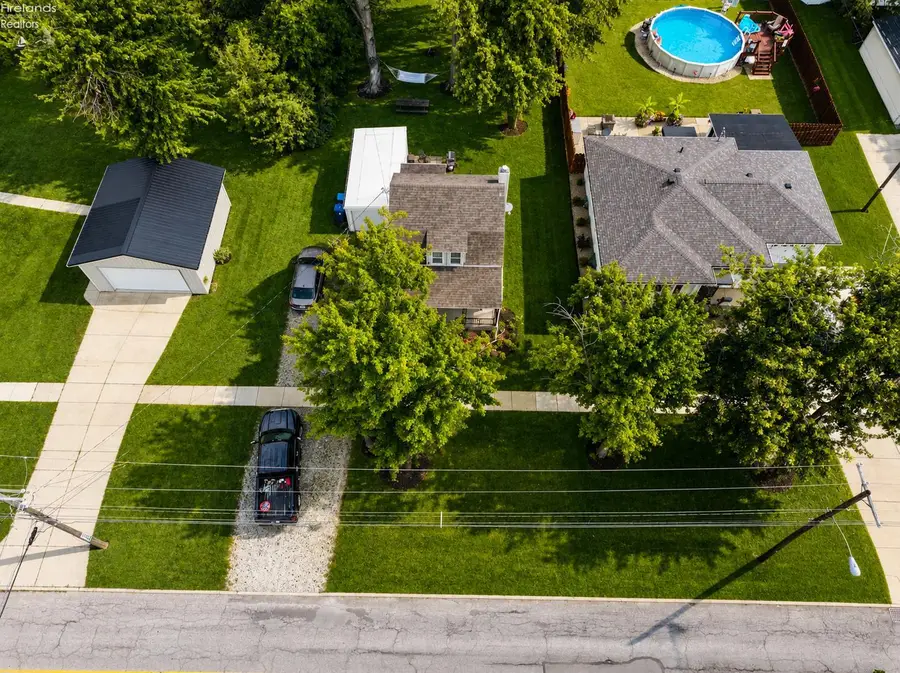 306 Walnut Street, Fremont, OH 43420 - #2