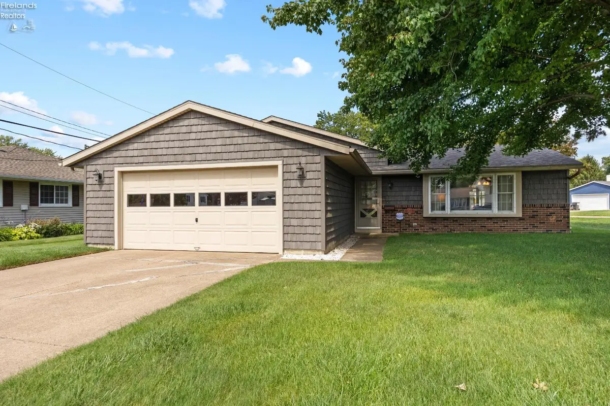 2823 Pease Lane, Sandusky, OH 44870 - #1