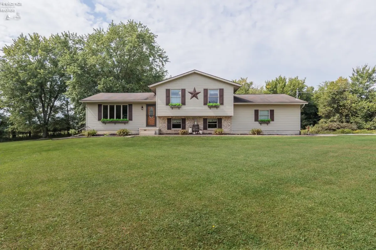 246 Portage Path, Willard, OH 44890 - #1