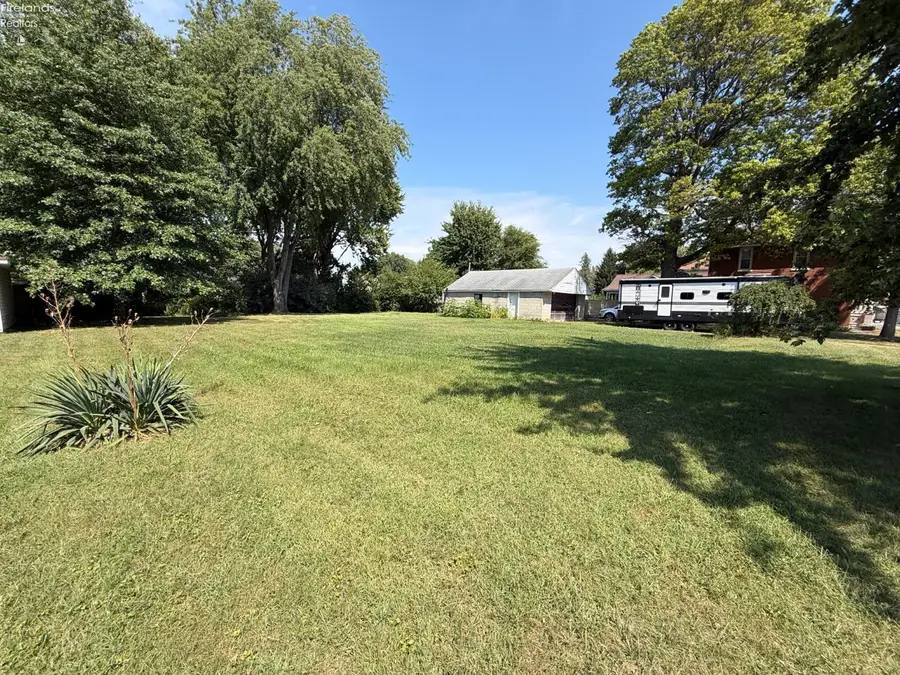 429 W Cherry Street, Clyde, OH 43410 - #3