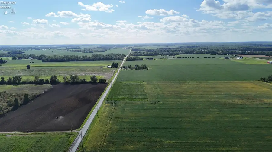 2816 County Road 65, Fremont, OH 43420 - #3
