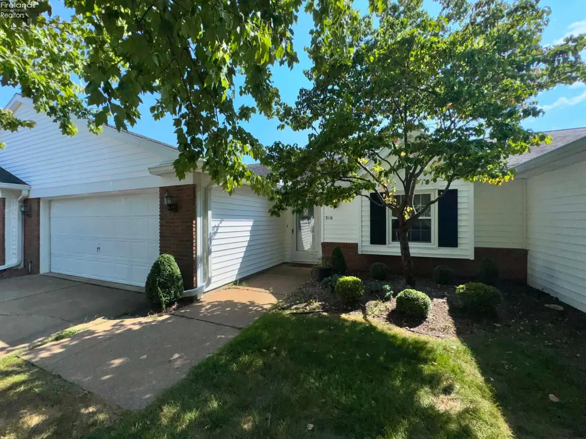 316 Rivers Edge Drive, Huron, OH 44839 - #1
