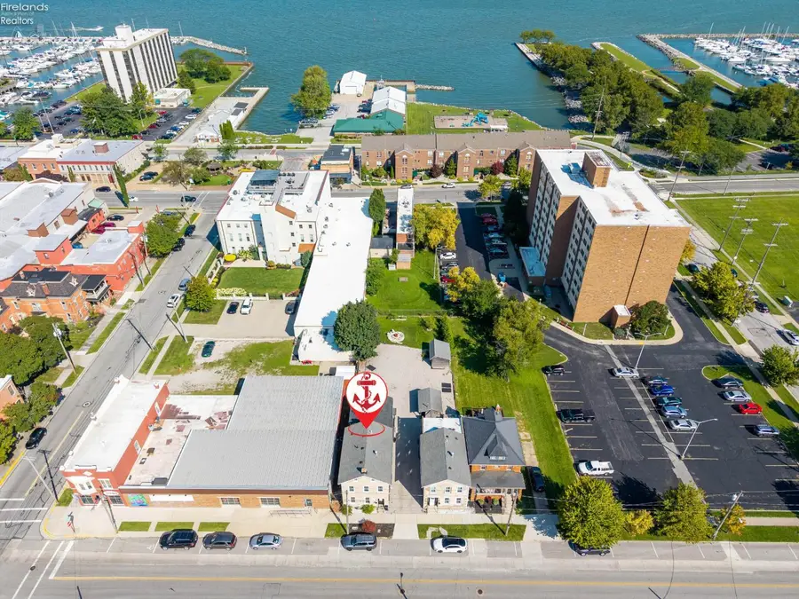 315 E Market Street, Sandusky, OH 44870 - #3