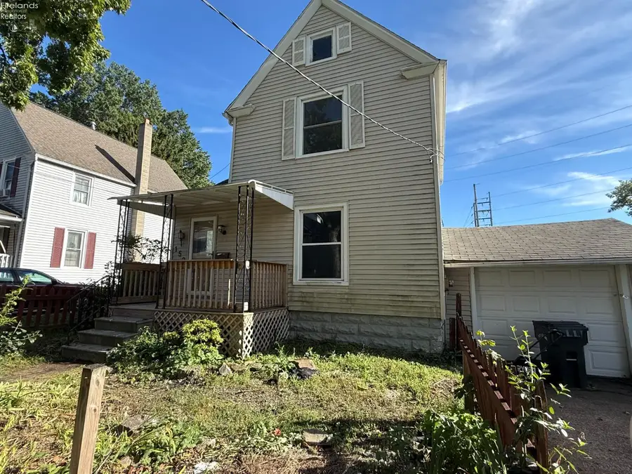 152 Garvin Avenue, Elyria, OH 44035 - #2