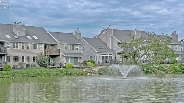 111 W Lakeshore #4B, Kelleys Island, OH 43438