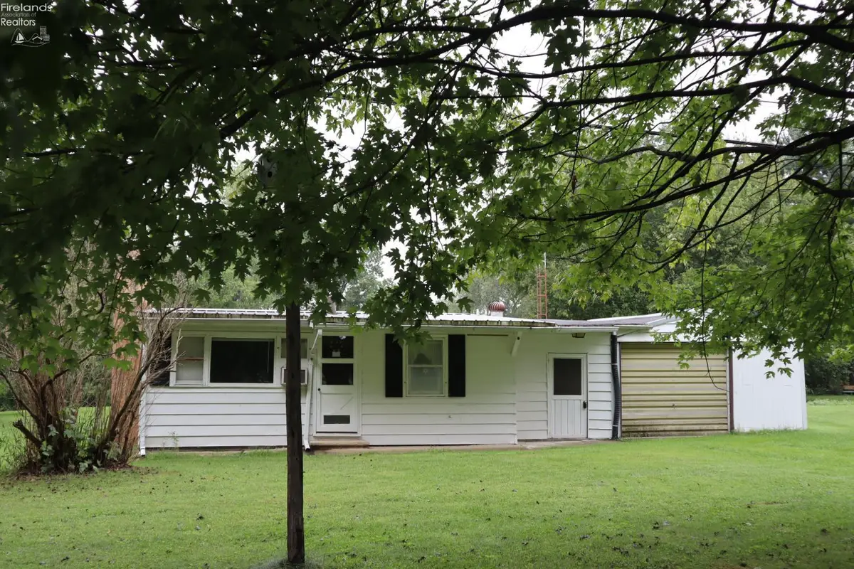 9301 River Road, Huron, OH 44839 - #1