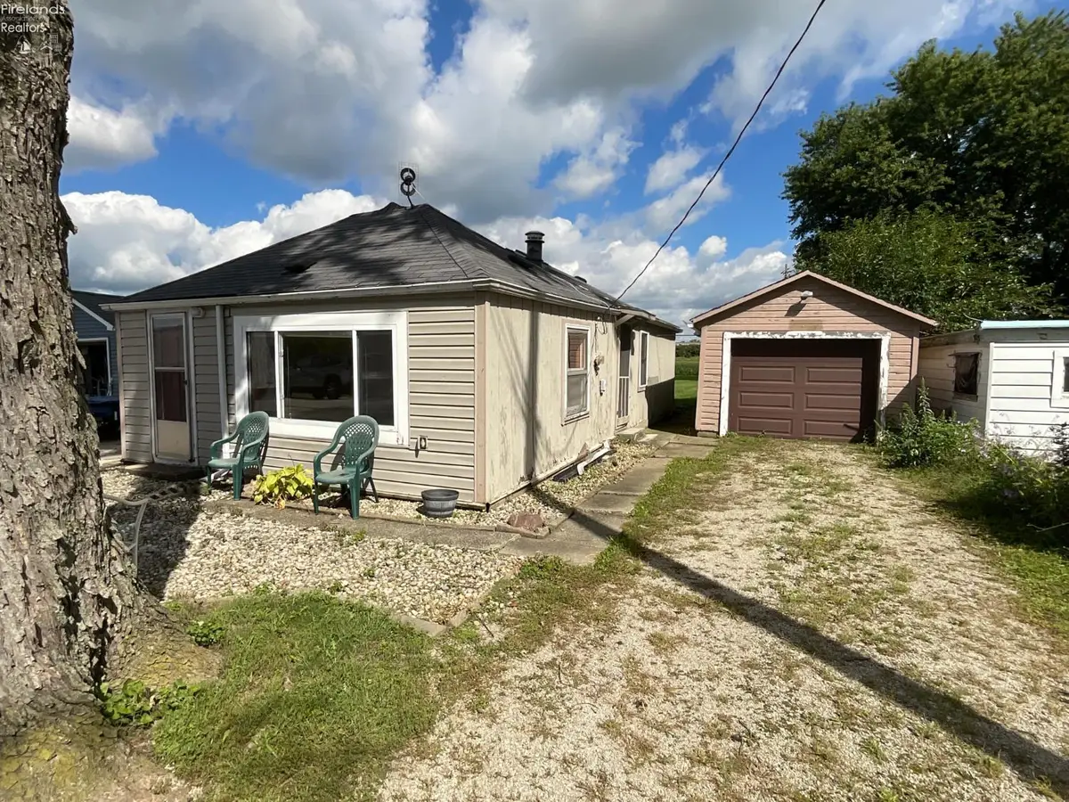 306 E Ream Road, Fremont, OH 43420 - #1
