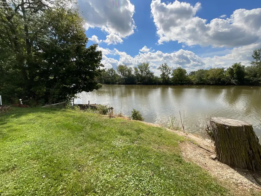 306 E Ream Road, Fremont, OH 43420 - #2