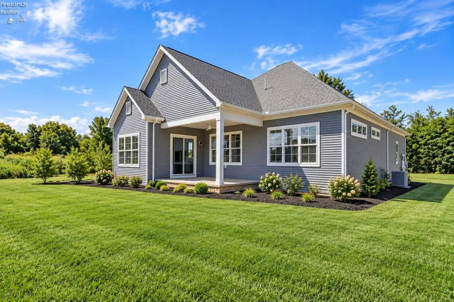 1140 Sheltered Brook, Huron, OH 44839 - #2