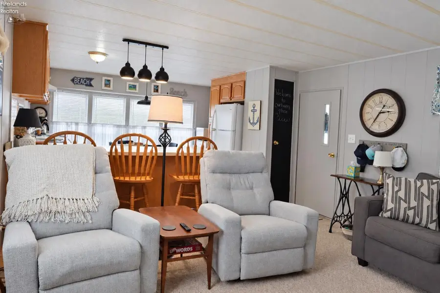 8175 E Northshore Boulevard #8, Marblehead, OH 43440 - #2