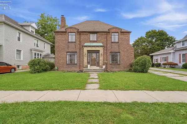 733 N Main Street, Fostoria, OH 44830