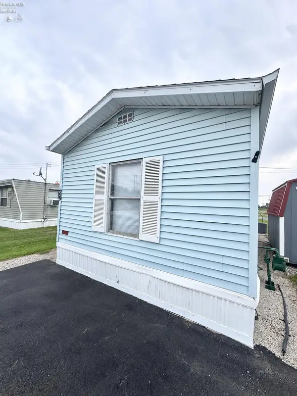 1420 E Main Street #28, Bellevue, OH 44811