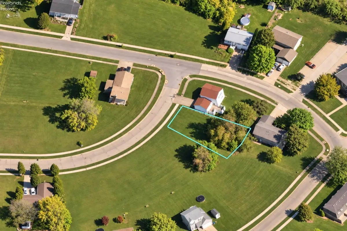 1996 Heritage, Sandusky, OH 44870 - #1