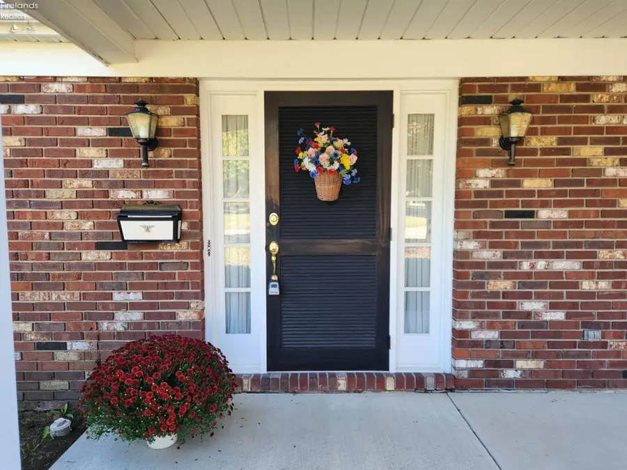 124 Stonyridge Drive, Sandusky, OH 44870 - #2