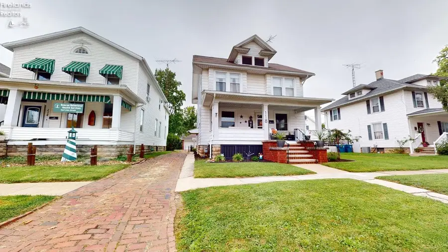 118 North Wood Street, Fremont, OH 43420 - #2