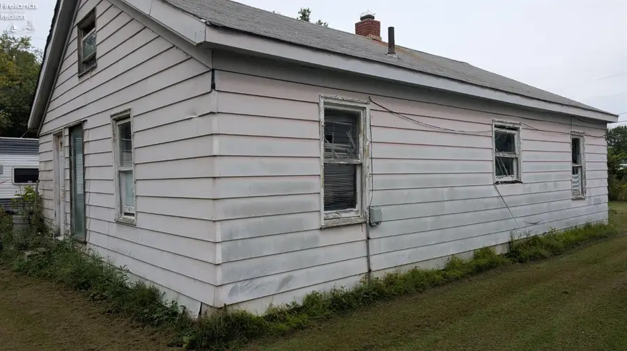 381 Avon Avenue, Vermilion, OH 44089 - #2