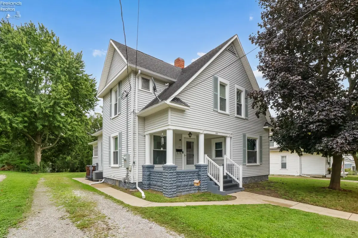 128 Mechanic Street, Clyde, OH 43410 - #1