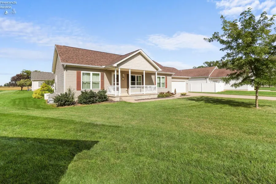 109 Trent Court, Clyde, OH 43410 - #3