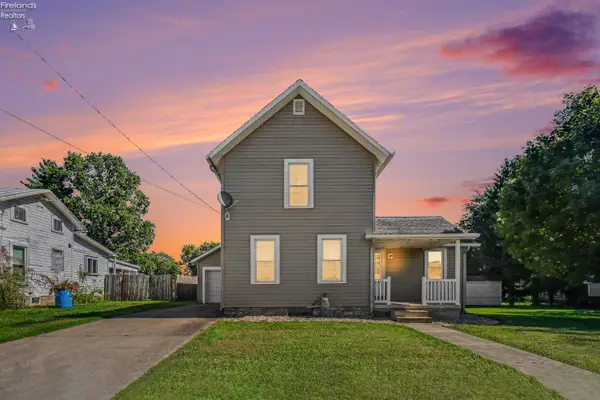 118 Grove Street, Bellevue, OH 44811