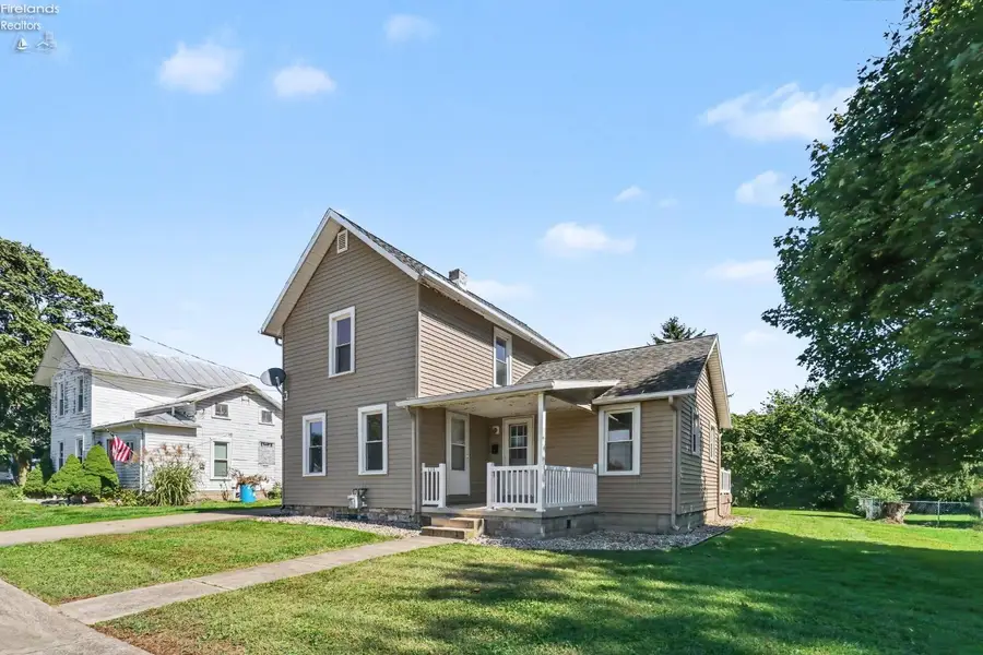 118 Grove Street, Bellevue, OH 44811 - #3