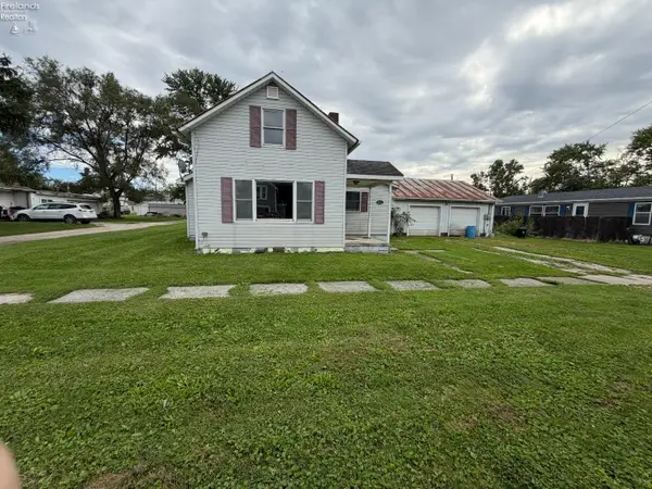 413 W Stone Street, Gibsonburg, OH 43431